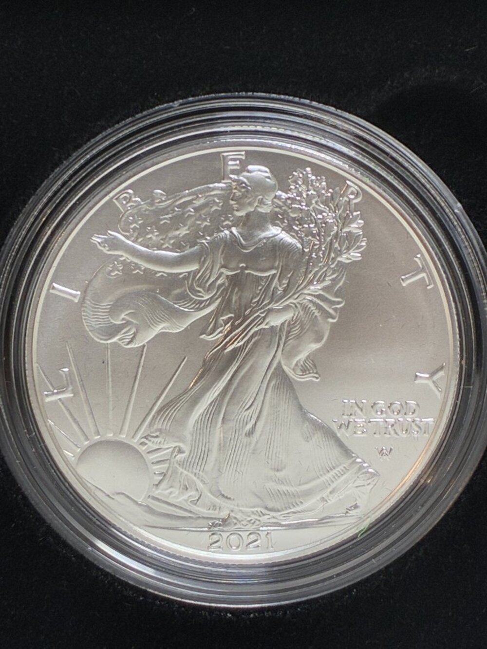 2021 American Eagle One Ounce Silver Uncirculated Coin 21EGN